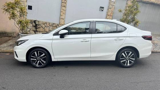 HONDA CITY 1.5 i-VTEC FLEX HATCH TOURING CVT HONDA CITY 1.5 i-VTEC FLEX HATCH TOURING CVT